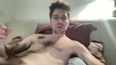 Snapshot of frankybiiig chatting on 01-29-25, 08:46 thegoodandbiiig online show from 01-29-25, 08:46