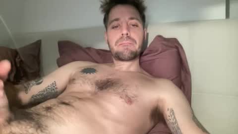 Snapshot of frankybiiig chatting on 02-08-25, 08:53 thegoodandbiiig online show from 02-08-25, 08:53