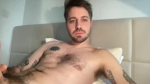 Snapshot of frankybiiig chatting on 03-02-25, 03:16 thegoodandbiiig online show from 03-02-25, 03:16