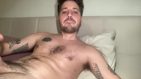 Snapshot of frankybiiig chatting on 01-13-26, 06:13 thegoodandbiiig online show from 01-13-26, 06:13