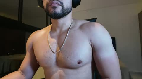 Snapshot of fransexxx69 chatting on 11-19-25, 03:17 Fransexxx online show from 11-19-25, 03:17