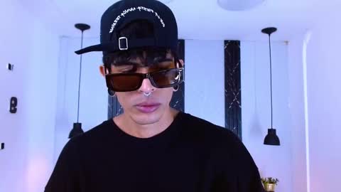 Franvill trato online show from 03-05-26, 07:21