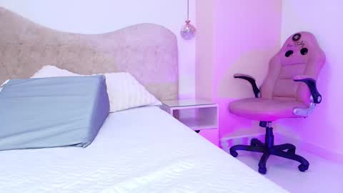 FRANYELY online show from 11-09-25, 07:12