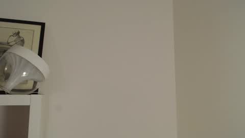 Snapshot of frasalv chatting on 01-18-26, 04:33 francescosal online show from 01-18-26, 04:33