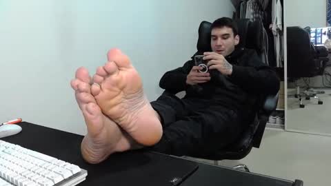 Fraser online show from 11-26-25, 09:43