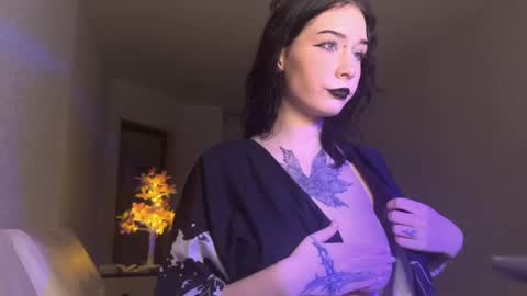 mistress Bastet and  mintcola online show from 01-16-25, 06:06