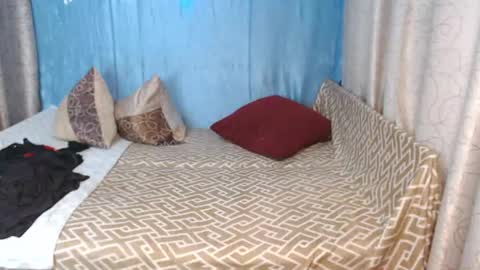 Snapshot of frau_becky chatting on 01-27-25, 01:30 frau_becky online show from 01-27-25, 01:30