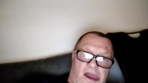 Wolfi online show from 03-05-25, 10:22