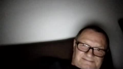 Wolfi online show from 10-15-25, 06:46