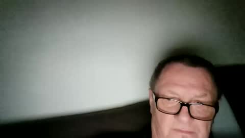 Wolfi online show from 04-06-26, 05:08