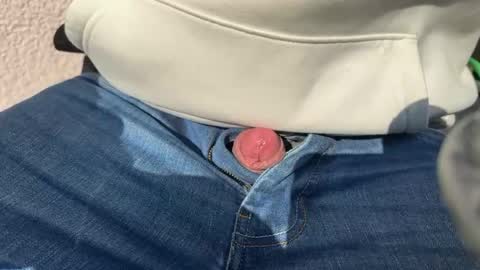 Snapshot of freakatze chatting on 03-22-26, 09:34 freakatze online show from 03-22-26, 09:34