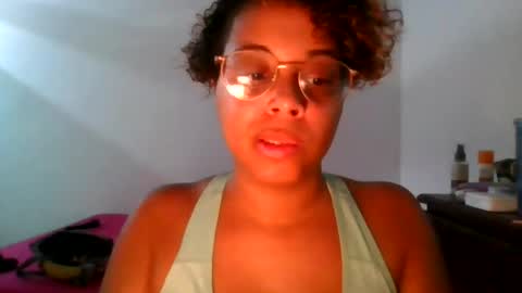 Snapshot of freakjawn1992 chatting on 06-18-26, 12:22 FreakJawn online show from 06-18-26, 12:22