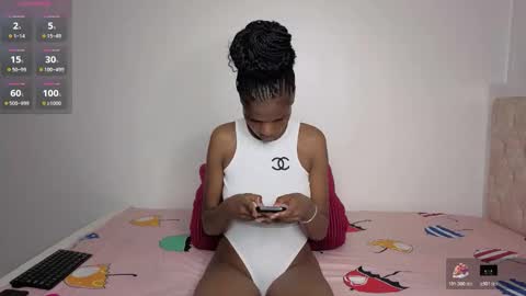 Snapshot of freakky_nessa chatting on 01-17-26, 06:44 Nessa-Independent model online show from 01-17-26, 06:44