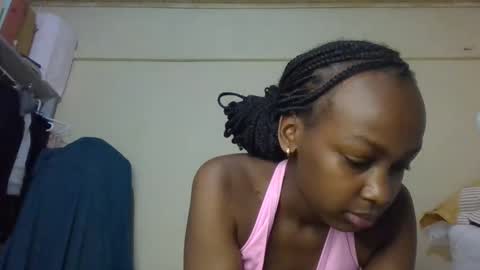 Snapshot of freaky_beauty chatting on 06-08-26, 01:28 freaky_beauty online show from 06-08-26, 01:28