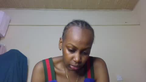Snapshot of freaky_beauty chatting on 06-30-26, 06:31 freaky_beauty online show from 06-30-26, 06:31