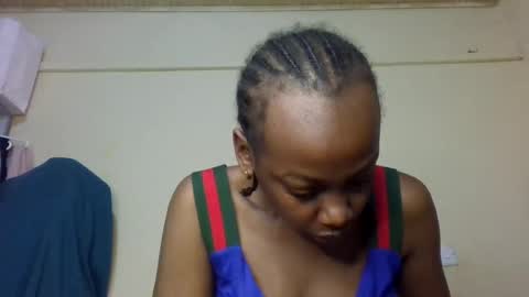 Snapshot of freaky_beauty chatting on 07-05-26, 07:15 freaky_beauty online show from 07-05-26, 07:15