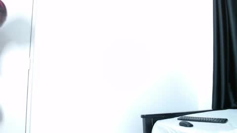 freaky_bunnies online show from 04-18-26, 07:58