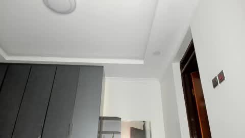 Kandy online show from 03-28-26, 07:46