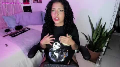 Lia Gomez online show from 02-09-25, 11:04