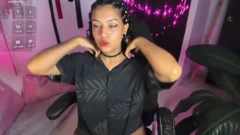 Lia Gomez online show from 06-19-26, 11:52