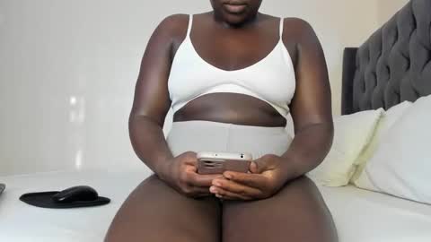 Snapshot of freaky_maria chatting on 12-07-24, 04:09 Maria online show from 12-07-24, 04:09