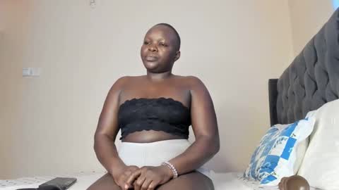 Snapshot of freaky_maria chatting on 01-13-25, 04:50 Maria online show from 01-13-25, 04:50