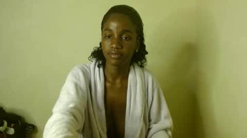 Snapshot of freaky_shamzzy chatting on 01-09-26, 03:53 shamika online show from 01-09-26, 03:53