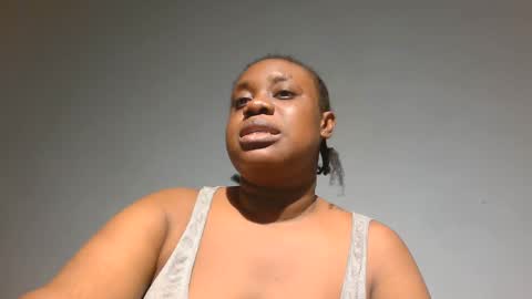 freaky slut5 online show from 10-28-25, 07:05