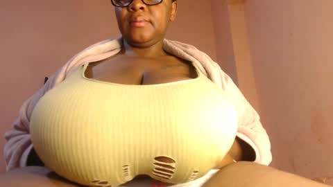 Kimmy online show from 06-29-26, 03:57