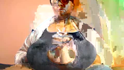 Kimmy online show from 07-25-26, 11:35