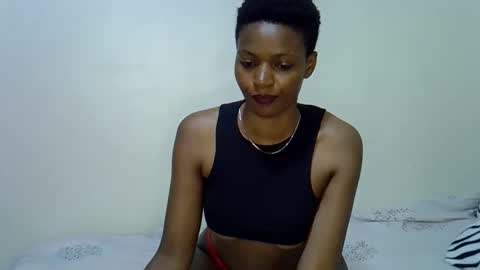 Snapshot of freakymia99 chatting on 01-16-26, 08:35 mia online show from 01-16-26, 08:35