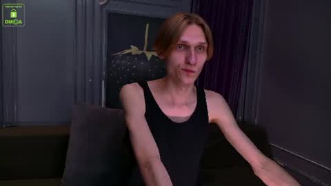 Snapshot of fred_benson chatting on 07-10-26, 03:36 Fred online show from 07-10-26, 03:36