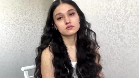 Snapshot of fredamedora chatting on 07-11-26, 05:10 Mia online show from 07-11-26, 05:10