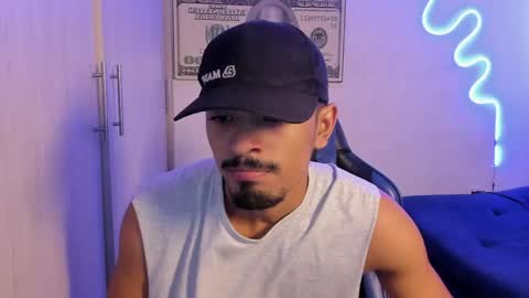 Snapshot of fredd_ss chatting on 04-29-26, 03:05 valeria online show from 04-29-26, 03:05