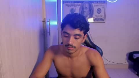 Snapshot of fredd_ss chatting on 05-19-26, 04:19 valeria online show from 05-19-26, 04:19