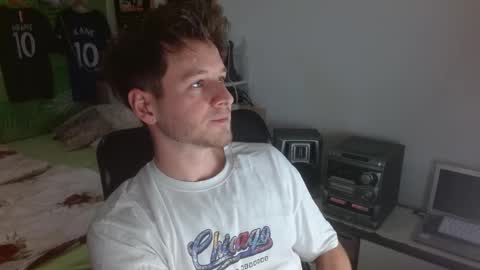 Frederick Perin online show from 04-11-26, 02:32