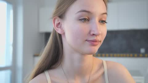 Amy online show from 10-25-25, 09:06