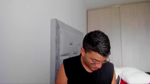 Snapshot of fredericsloan chatting on 02-17-26, 06:36 Frederic Sloan online show from 02-17-26, 06:36