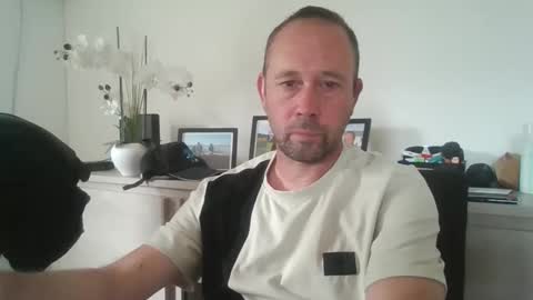 fredodu41 online show from 05-01-26, 11:26