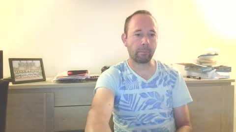 fredodu41 online show from 07-24-26, 04:10