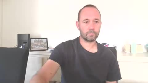fredodu41 online show from 08-06-26, 07:21