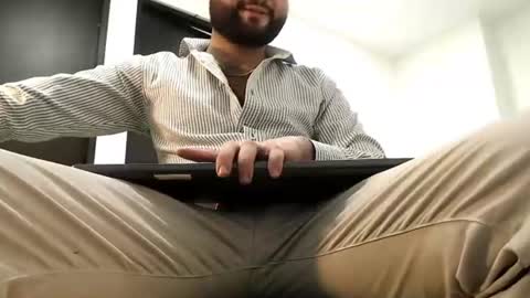 Fredy online show from 07-17-26, 03:29