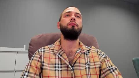 Snapshot of free_man___ chatting on 11-05-25, 06:30 Andrew online show from 11-05-25, 06:30