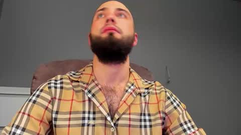 Snapshot of free_man___ chatting on 11-12-25, 12:55 Andrew online show from 11-12-25, 12:55