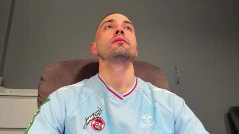 Snapshot of free_man___ chatting on 11-23-25, 02:11 Andrew online show from 11-23-25, 02:11