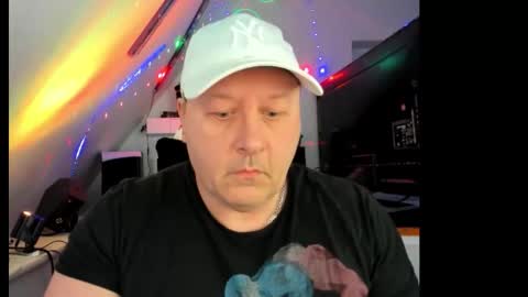 freelancer1234 online show from 01-11-26, 05:23