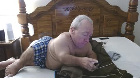Snapshot of freemysoul4748 chatting on 01-07-25, 07:20 Cute Lil Man online show from 01-07-25, 07:20