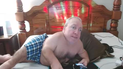 Snapshot of freemysoul4748 chatting on 01-07-25, 10:32 Cute Lil Man online show from 01-07-25, 10:32