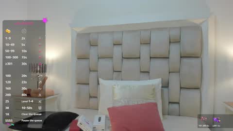 Frehia   online show from 11-28-25, 11:46