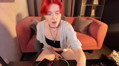 Freirene online show from 10-10-25, 01:43